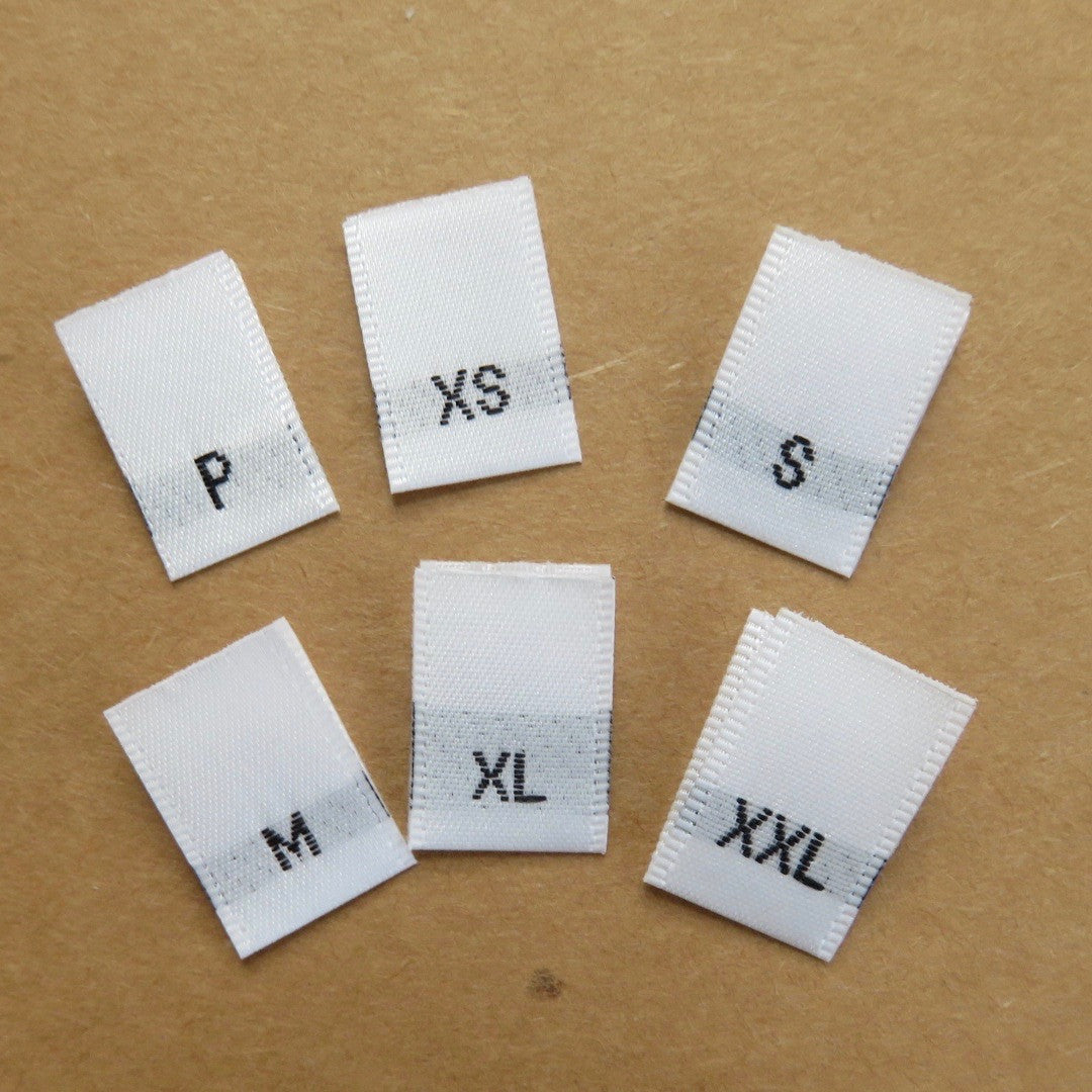 Juvale Size Labels for Clothing - 700-pack Polyester Woven Size Tags, Xs - 3XL Size Clothing Labels, 100 Piece of Each size, 0.39 x 0.71 Inches, White